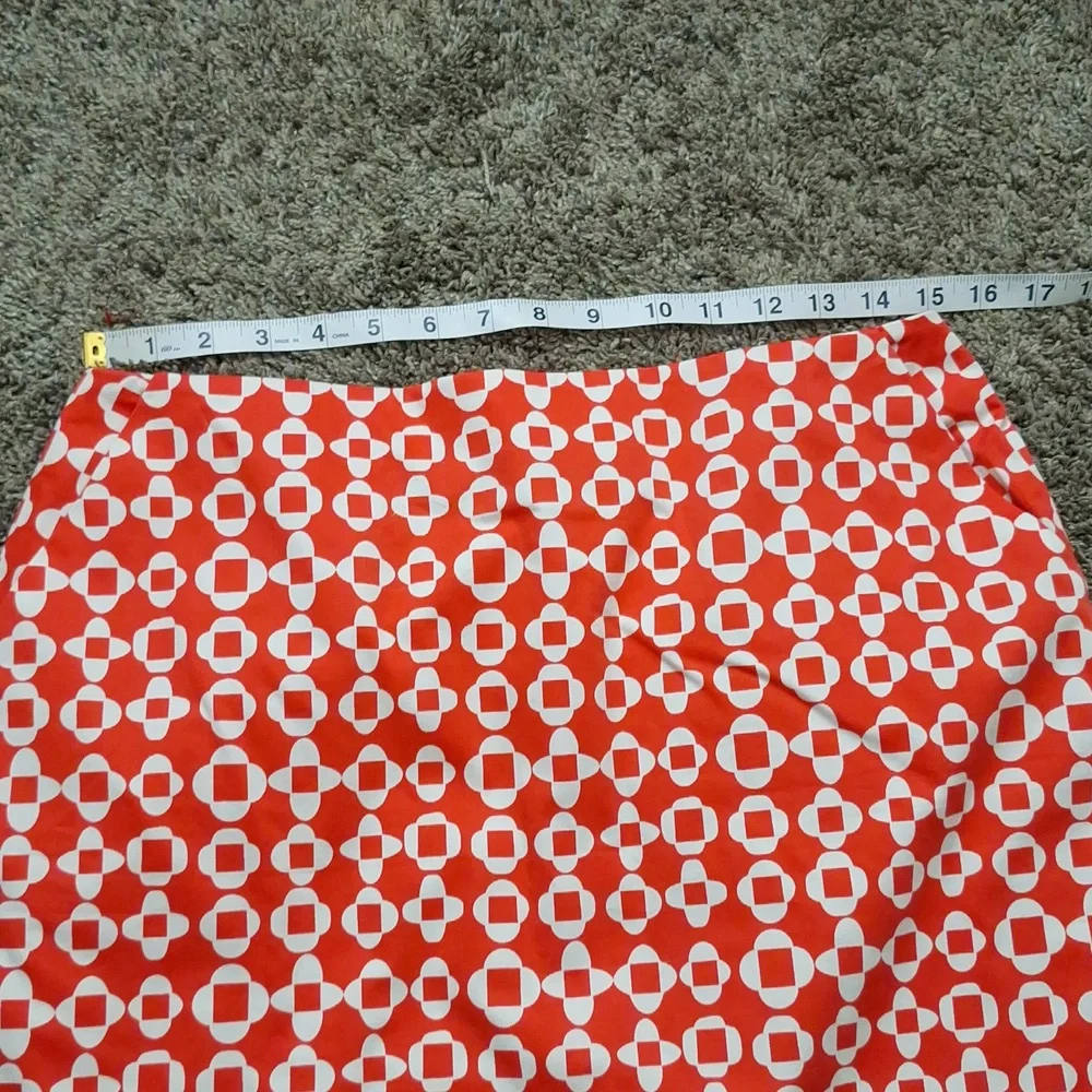 Boden cotton a-line mini skirt - 8 - red-orange white abstract medallion print - Picture 9 of 10